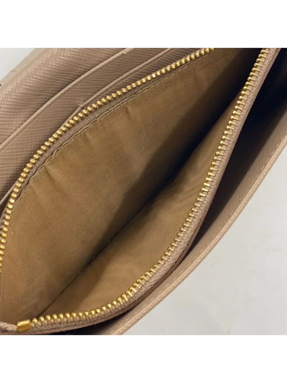 Prada Saffiano Metal Bifold Leather Pink Beige Wallet Gold